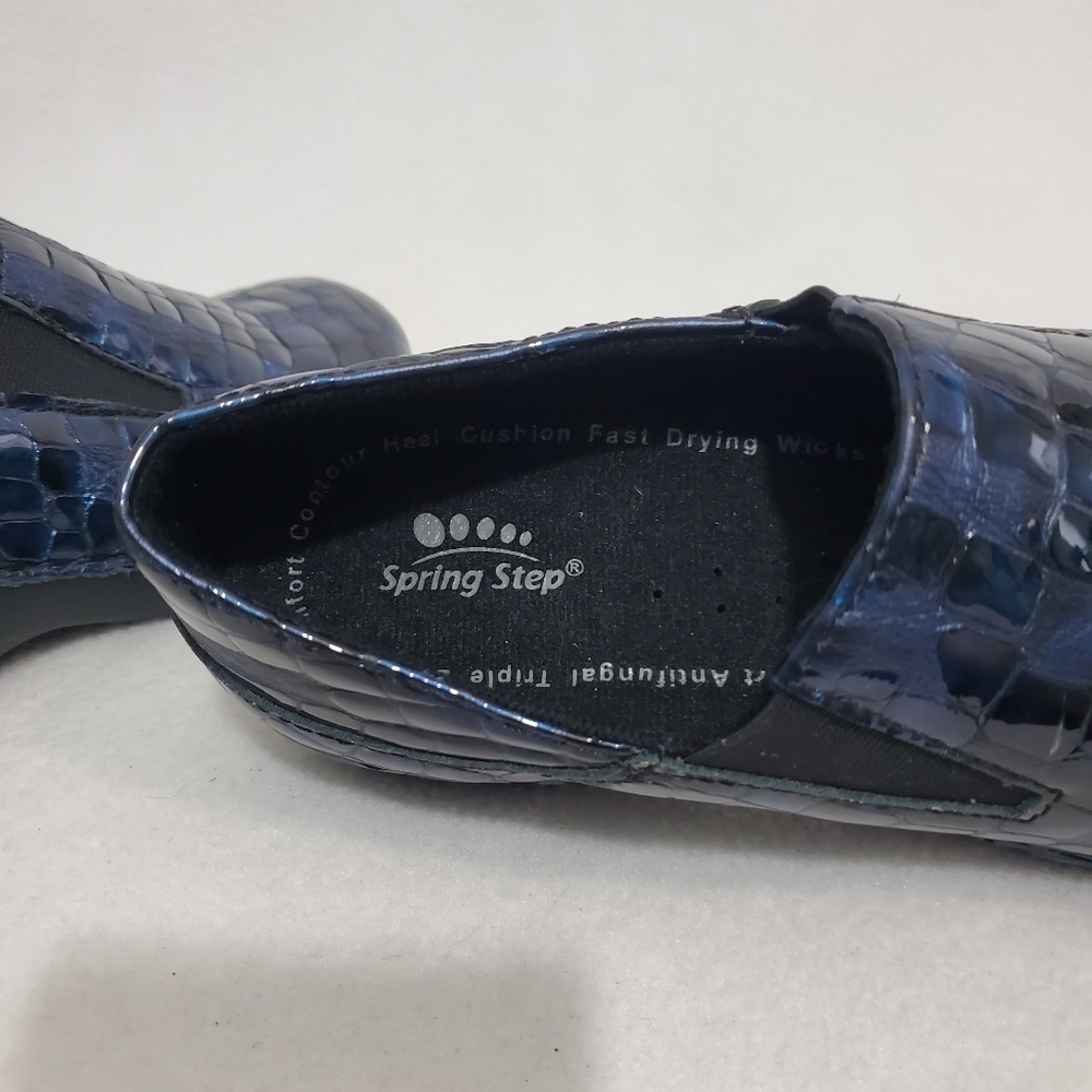 Spring Step Barely Worn Blue Python Manila Croco … - image 6